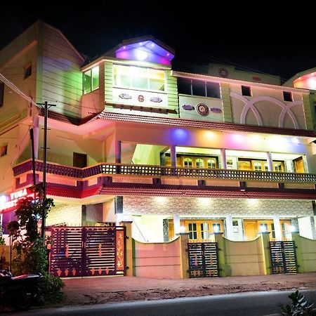 Yuga Guest House Kuttālam Kültér fotó